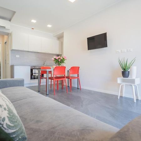 Sant'Agostino Apartments By Rent All 코모 외부 사진