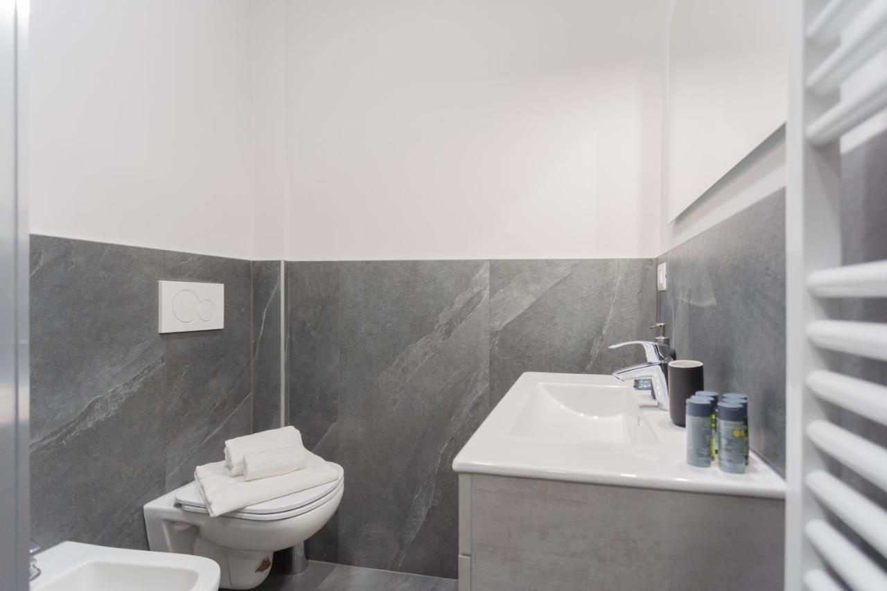 Sant'Agostino Apartments By Rent All 코모 외부 사진