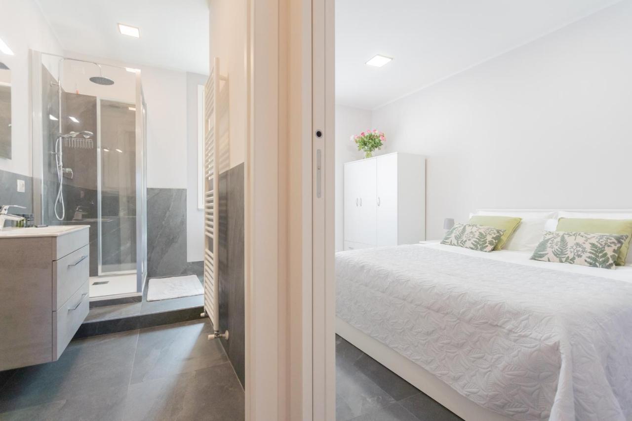 Sant'Agostino Apartments By Rent All 코모 외부 사진