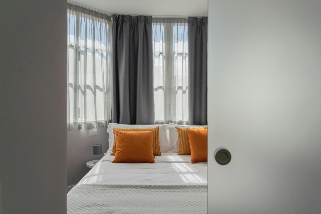 Sant'Agostino Apartments By Rent All 코모 외부 사진