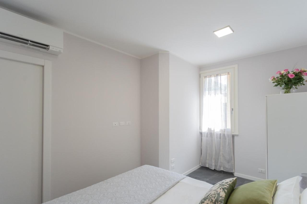 Sant'Agostino Apartments By Rent All 코모 외부 사진