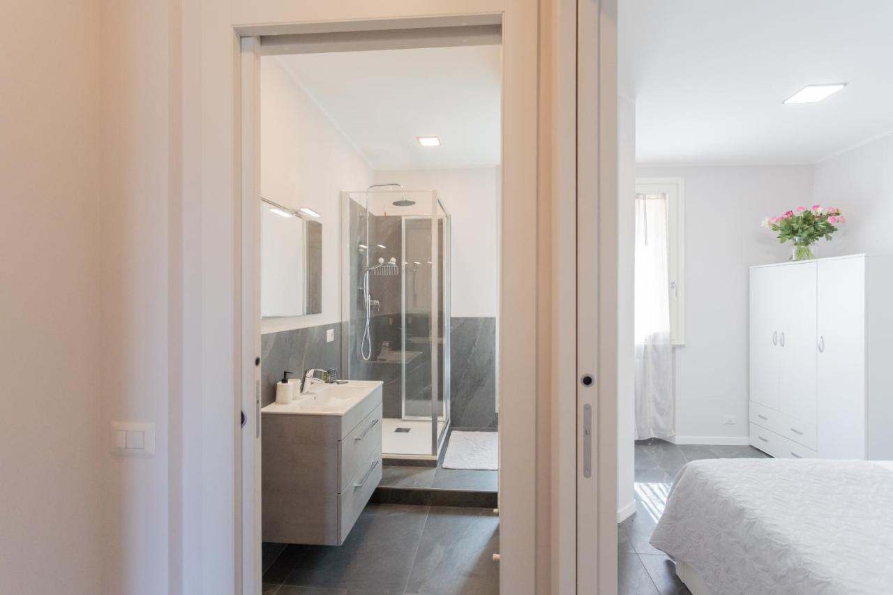 Sant'Agostino Apartments By Rent All 코모 외부 사진